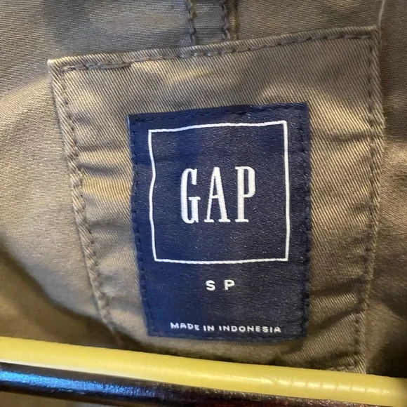 womens jacket - Picture 2 of 2